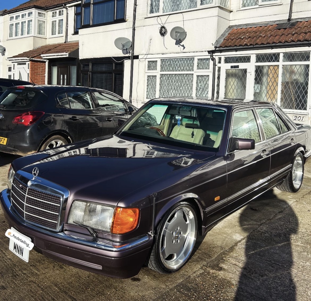 Classic Mercedes-Benz S-Class W126